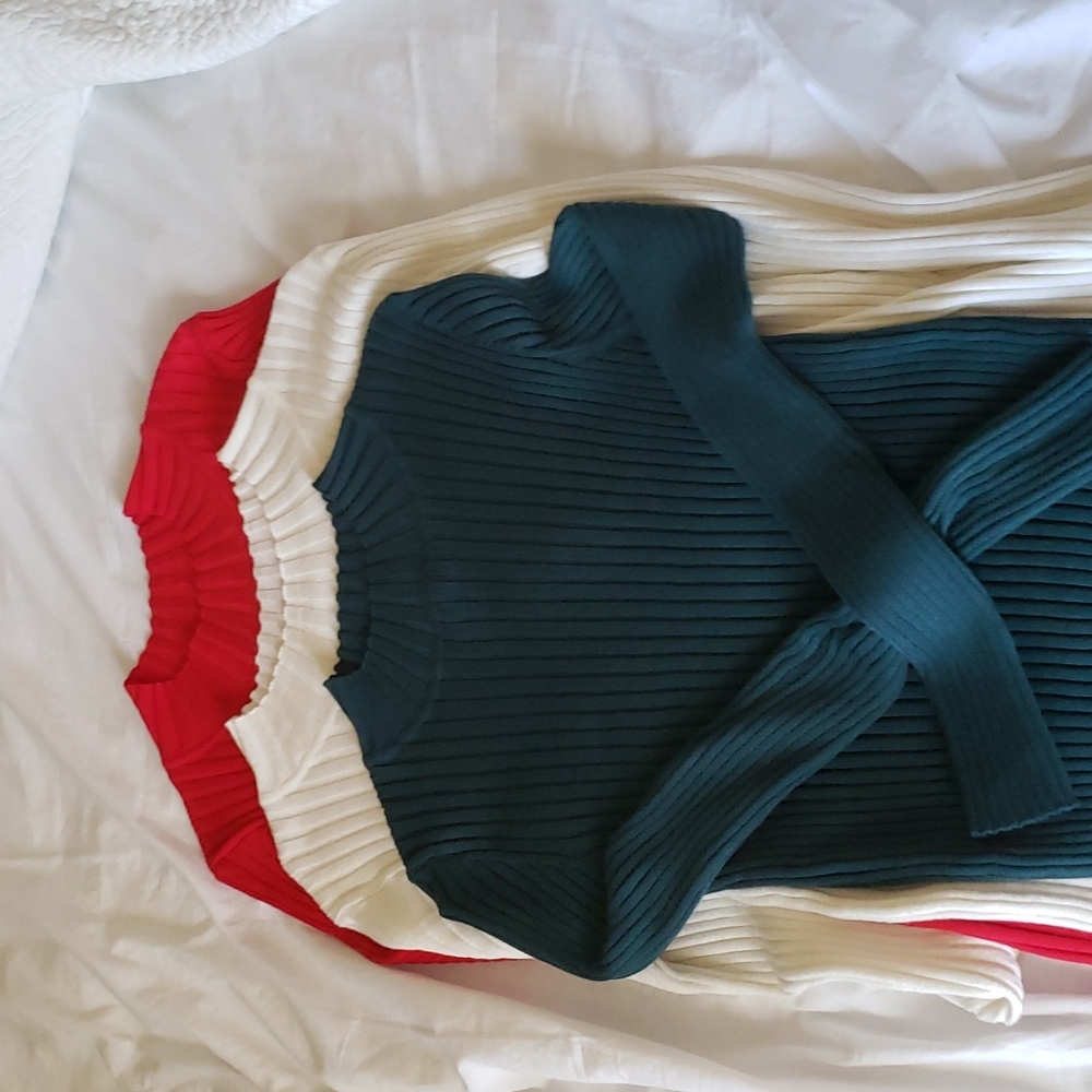 Mock Turtleneck x3
